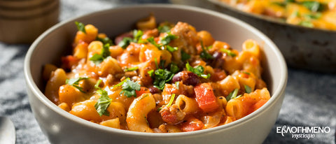 Κοραλάκι με λαχανικά και νηστίσιμο με γεύση cheddar σε κατσαρόλα, με μανιτάρια, φασόλια και καλαμπόκι